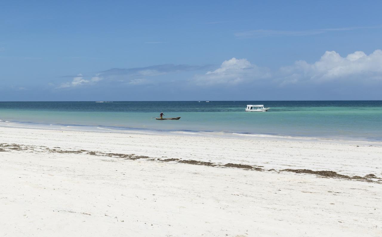 Classic Kenya Beach Vacation