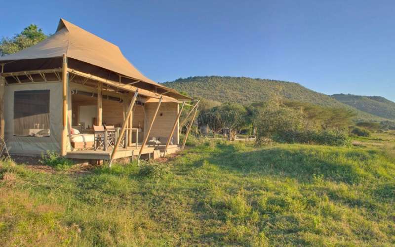  KICHWA TEMBO CAMP - 2 NIGHTS AIR PACKAGE 